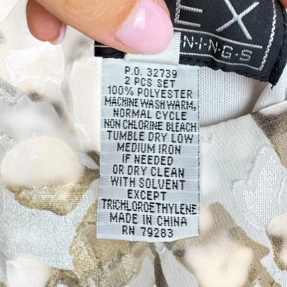 Alex Evenings Brown and White Watercolor Floral Tank Top and Jacket Set - Picture 11 of 16